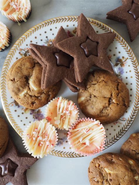 Cookie Bonanza - Molly J Wilk