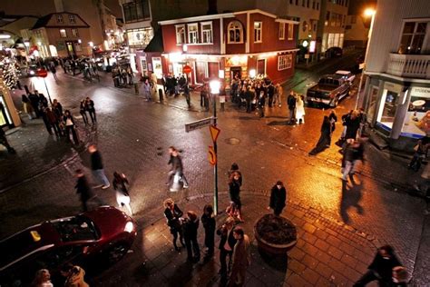 Nightlife in Reykjavík - Car Rental Iceland