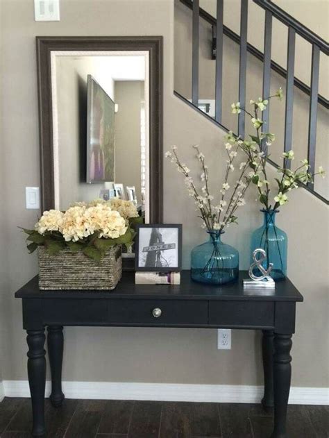 30 Modern Entryway Table Ideas