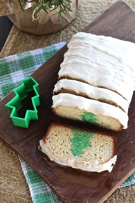 This year's christmas cake takes its cue from a magical snowy mountain scene. Erica's Sweet Tooth » Christmas Tree Eggnog Pound Cake + a ...