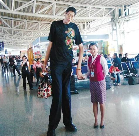 Top 10 The Tallest Man In The World Alive Oasdom