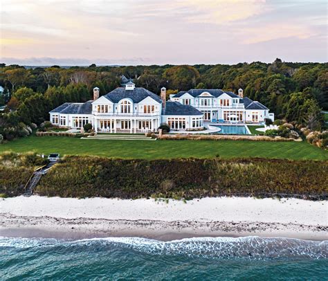 For 30m Stunning Estate Overlooking Nantucket Sound