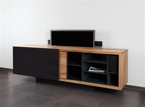 Jetzt günstig die wohnung mit gebrauchten möbeln einrichten auf ebay kleinanzeigen. IGN. B2. TV. SIDEBOARD. | Architonic