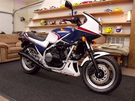 These honda interceptor are much advanced and ideal for we are offering a huge selection of parts for super bikes. Featured Listing: Pristine 1984 Honda VF700F and 2007 ...