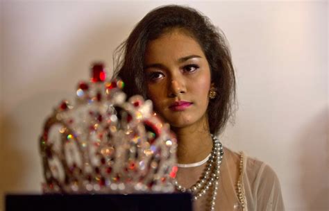 Dethroned Myanmar Beauty Queen Wont Return Crown Until Apology Ctv News