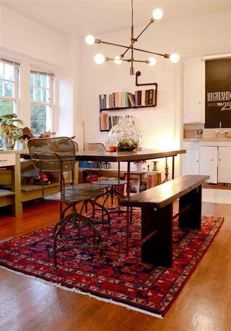 How To Decorate With Persian Rugs Best 10 Pictures Rugs In Living