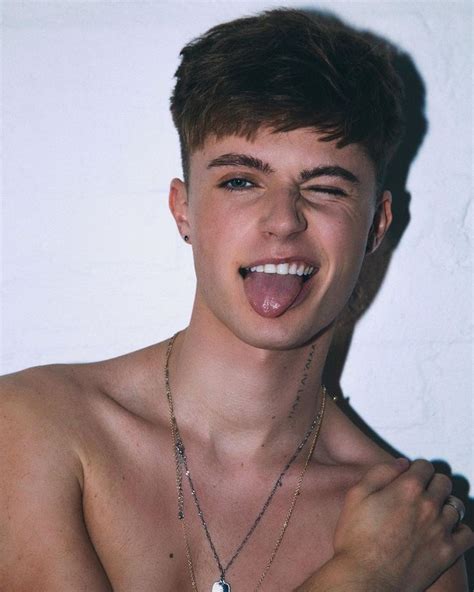 He was a presenter on friday download on cbbc from 2014 to 2015, and in 2020 he competed in strictly come dancing. Pin on HRVY - singer