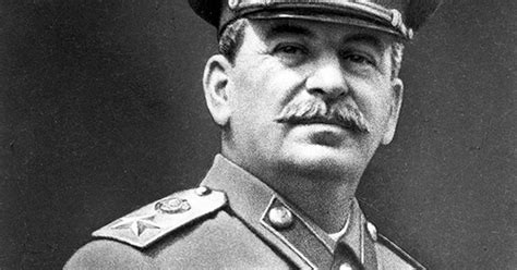 Sein geburtsname war iosseb bessarionis der dschughaschwili, den parteinamen stalin („der stählerne. Chilling footage shows 'ghostly orb' flying through former ...