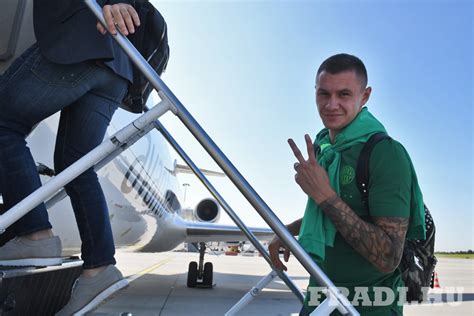 | see more about magyar, funny and vicces kepek. Így utazott a Fradi a BL-visszavágóra - képek - NB1.hu