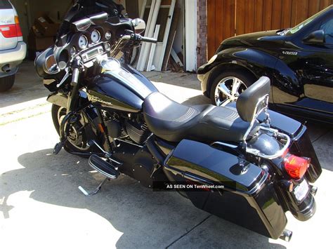We did not find results for: 2007 Harley Davidson Street Glide Flhx Vivid Black