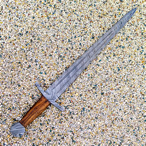 Bastard Sword Longsword High Carbon Damascus Steel Sword 27