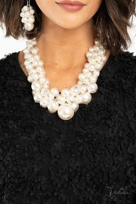 Paparazzi Regal 2020 Zi Collection White Pearl Necklace A Finishing