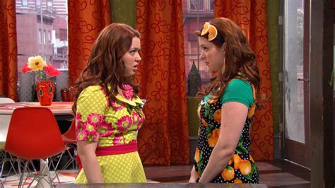 Nonton Wizards Of Waverly Place Season Episode My Two Harpers Di Disney Hotstar