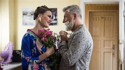 Лірична комедія від студії квартал 95. Папик - 2020: актеры, рейтинг и отзывы на канале Дом кино