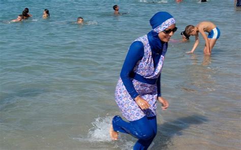 Burkini Clad Australian Woman ‘chased Off French Beach