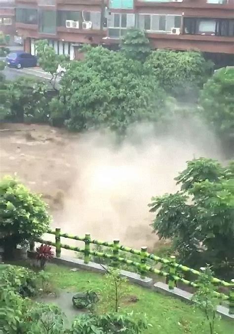 We did not find results for: 台湾暴雨现场：大桥被冲断，大学遭淹，台北故宫博物院如瀑布