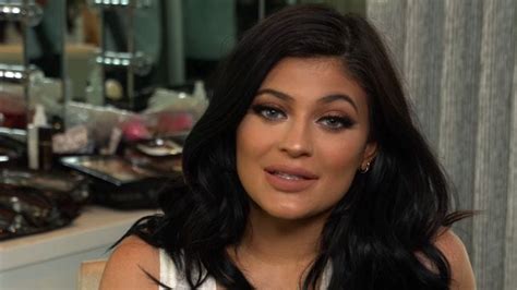 Internet Conspiracy Theory Kylie Jenner Is Secretly Fronting A Pop Band