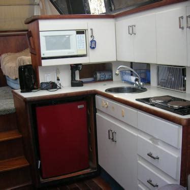Electricity/ motor carver 28 aft cabin. Carver Boats 28' Aft Cabin 1992 for sale for $25,000 ...