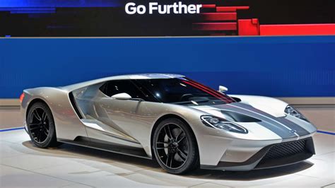 2017 Ford Gt Looks Resplendent In Liquid Silver And Will Be Built In