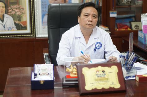 Hiện nay trên thế giới có khoảng hơn 200 quốc gia và thống kê dân số thế giới đến năm 2016 thì trên thế giới có 7,34 tỷ người, trong đó có một số quốc gia có diện tích lãnh thổ và dân số đông nhất thế giới là: Gặp mặt vị bác sĩ đặt dấu ấn Việt trên bản đồ y khoa thế giới
