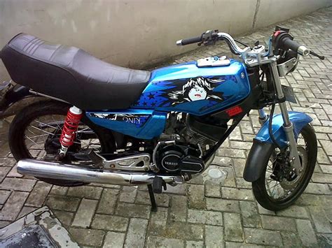 Koleksi modif motor jadi cafe racer terbaru dan terlengkap via modifikasivixionbaru.blogspot.com. Gambar Modifikasi Motor Yamaha RX King Terbaru | MODIFIKASI MOTOR TERBARU | Gambar Motor 2014