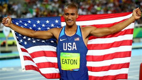 all natural and more decathlon winner ashton eaton repeats as the world s greatest athlete
