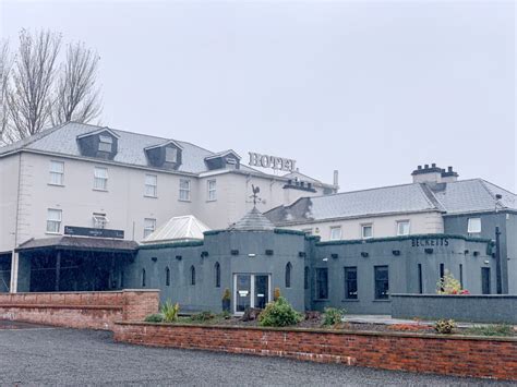 Het gebouw, ingericht in de historische stijl, verbergt 81 hedendaagse kamers. Weekend in Enniskillen with The Enniskillen Hotel - BakingBar