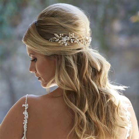 Top More Than 74 Diy Half Up Wedding Hairstyles Latest Ineteachers