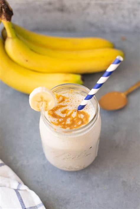 Easy Banana Smoothie The Clean Eating Couple