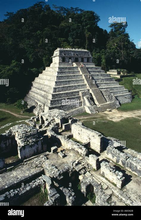 Palenque Tomb Pakal Hi Res Stock Photography And Images Alamy