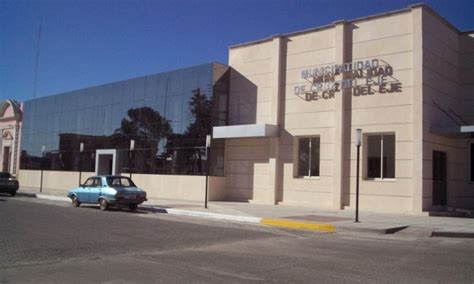 El registro se abre este miércoles y por ahora está disponible para los mayores de 80 años. Allanaron la Municipalidad de Cruz del Eje por denuncias ...