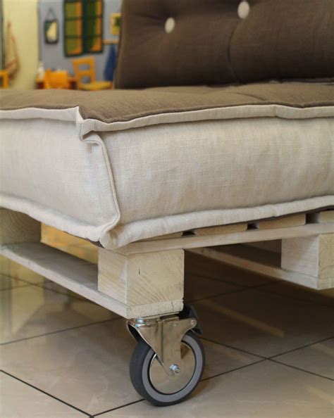 Dal divano al letto, tanti cuscini decorativi per ogni stile! Pallet - Onfuton