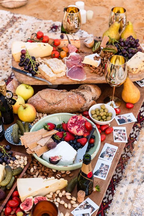 Less to worry about setting the picnic up, cooking. ''moët moments - among friends '' Picnic party in Spoon ...
