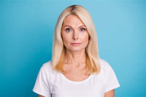 Photo Of Attractive Middle Age Lady Woman Smiling Without Teeth Wear Casual White T Shirt