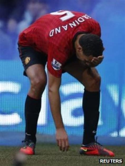 Manchester Uniteds Rio Ferdinand Hurt By Thrown Coin Bbc News