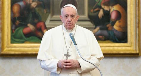El Papa Francisco Se Encuentra Hospitalizado Y Será Operado Por Un
