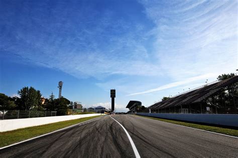Hu.motorsport.com‏ @f1_hu 12 may 2019. Spanyol Nagydíj - rajtrács (frissítve) | M4 Sport