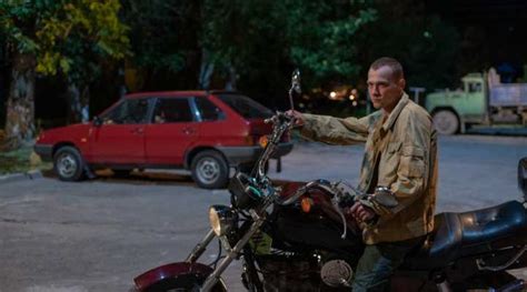 2 сезон все серии подряд в хорошем качестве без остановки, причем фильм доступен на любом телефоне или планшете как на ютубе, одноклассниках, иви или мэйл. Скачать Сериал Мир! Дружба! Жвачка! (2020) бесплатно