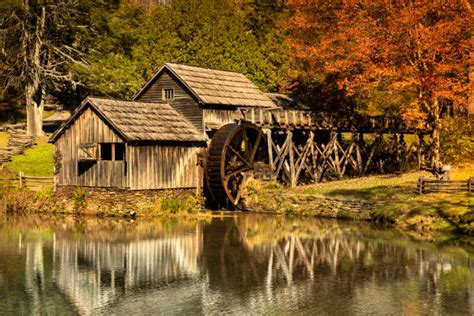 Shenandoah National Park Fall Stock Photos Pictures And Royalty Free