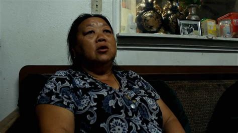 Watch the premiere of twd origins and a sneak of season 11 starting this thursday. The Walking Dead Grandma - YouTube