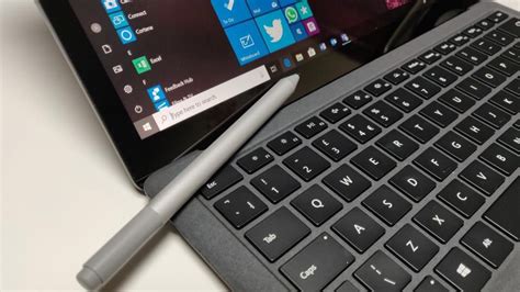 The surface laptop 3 is the 3rd iteration of the comparatively new surface laptop lineup of traditional laptops from microsoft. Microsoft Surface Laptop 3 Rumors - Here's What The Users ...