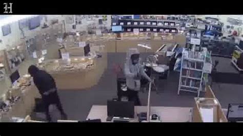 Armed Robbers Ransack Pawn Shop Terrify Staff Miami Herald