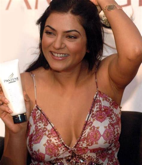 Sushmita Sen Hot Images Bikini Wallpapers And Actress Latest Photoshoot