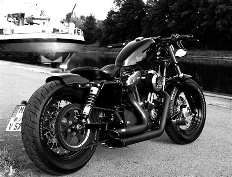 I figure out how to remove the stock fender and. Short fender | harley sportster rear fender... | Pinterest ...