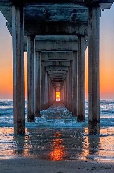 20 Perfectly Timed Breathtaking Pictures Beautiful Photo Beach
