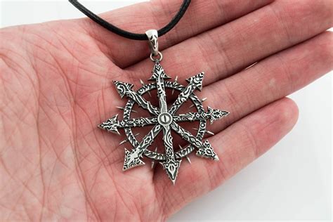 The Symbol Of Chaos Pendant 8 Pointed Star Of Chaos Chaos Etsy