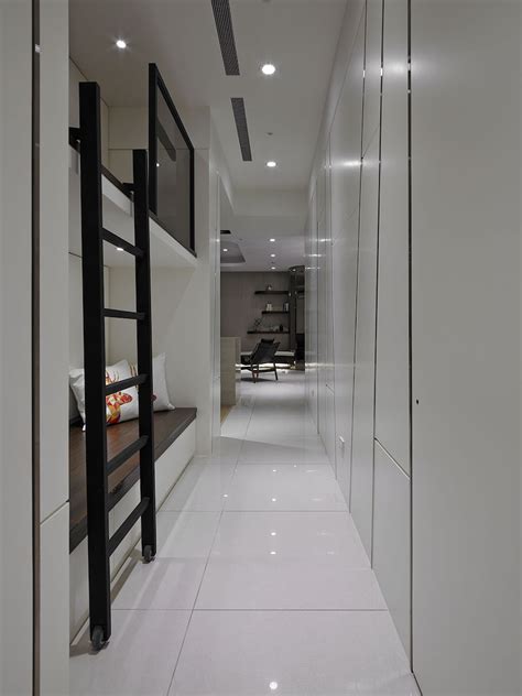 contemporary taiwan apartment showing luxury