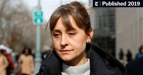 Nxivm Trial Allison Mack Lured Woman Into Sex Cult She Says The New York Times