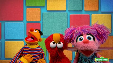 Sesame Street Elmo Has A Freeze Dance Party Baby Songs At Home
