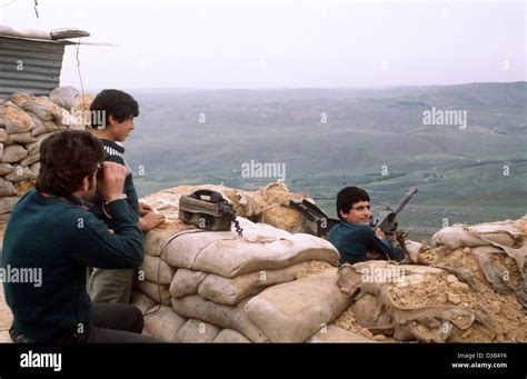 Lebanon War 1970s Hi Res Stock Photography And Images Alamy